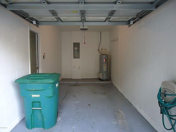 3rd image of 3908 Via Di Olivia Ct