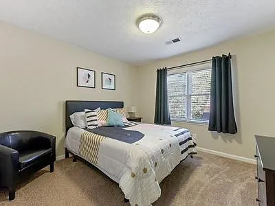 9158 Carroll Manor Dr — Photo 22