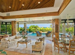 17 Moloaa St, Honolulu, HI 96825