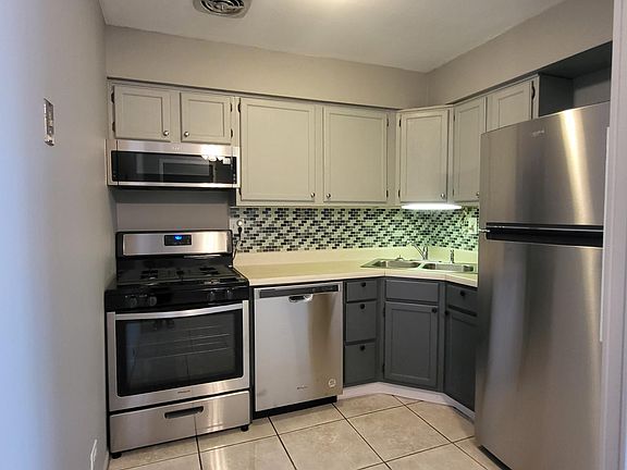 2nd image of 1227 S Harlem Ave APT 314