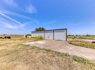 310 Grainery Rd, Waxahachie, TX 75167