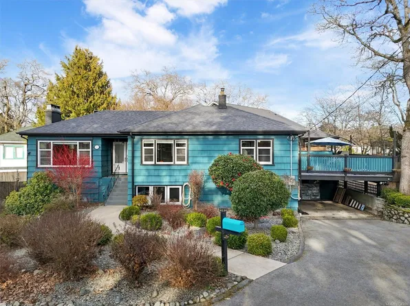 3771 Winston Cres, Saanich, BC V8X 1S2