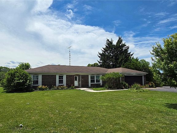 2nd image of 3635 Kemp Rd