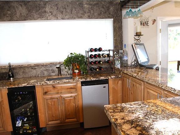 5th image of 3472 Woodleigh Ln