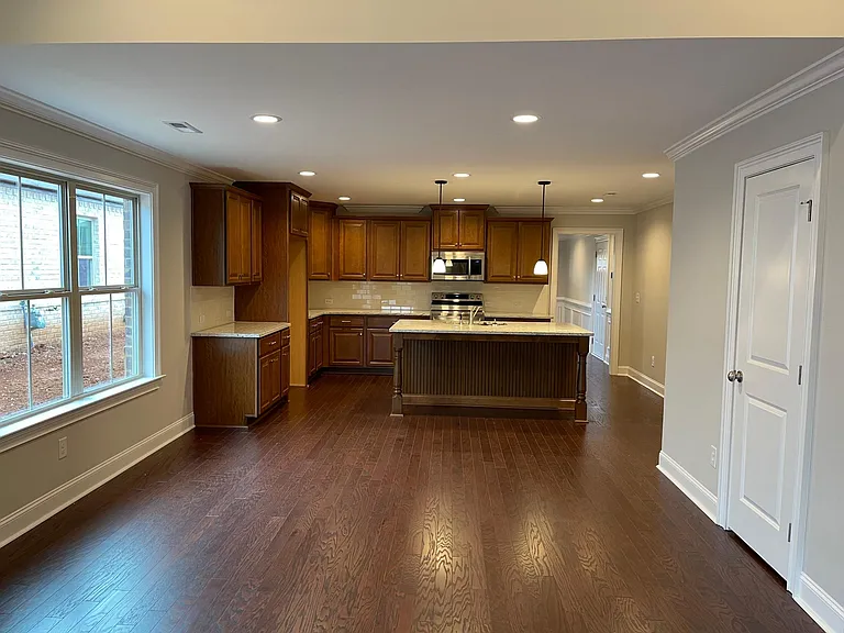 15487 Ironcrest Dr — Photo 3