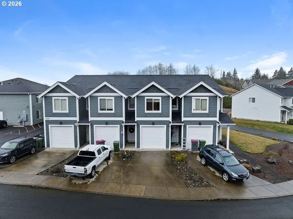 1524 SE Honeysuckle Loop, Warrenton, OR 97146