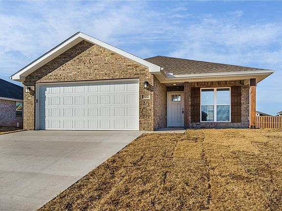 2nd image of 812 S Green Heron Ln