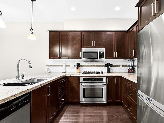 4th image of 22865 Telosky Ave #69