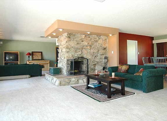 4th image of 21686 Yucatan Ave