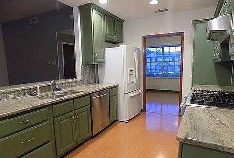 509 Meadowbrook Dr — Photo 9