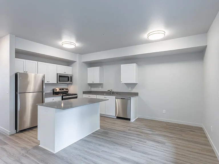 5 Points Apartments — Photo 10