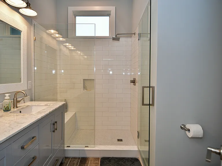 1426 Olive St — Photo 13