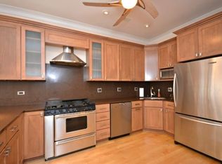 745 W Briar Pl #3, Chicago, IL 60657