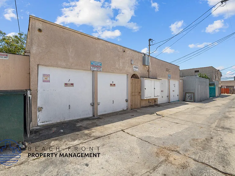 1935 Myrtle Ave — Photo 11