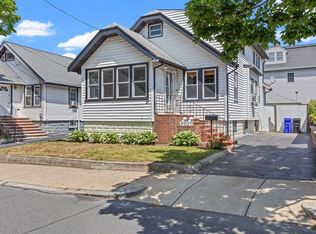 26 Brackenbury St, Malden, MA 02148
