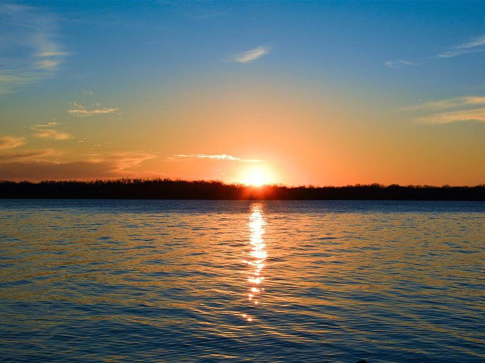 215 Lakeview St, Milford, KS 66514 Zillow