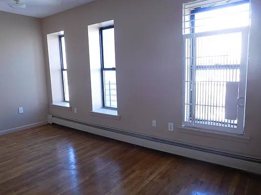 Rented by Abba Realty Associates INC | media 10