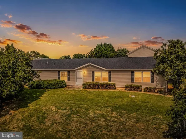 44 Teal Rd, Martinsburg, WV 25405
