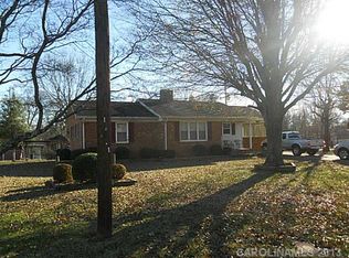343 Highland Dr, Lincolnton, NC 28092
