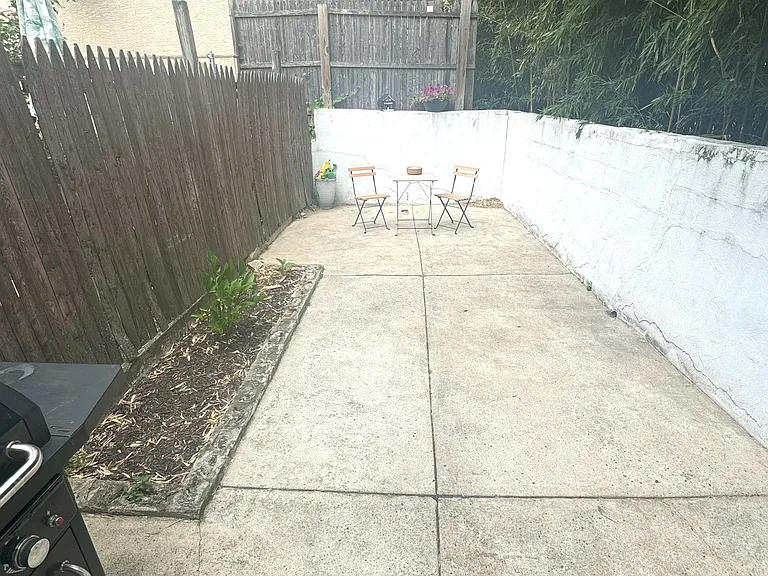 4109 Apple St — Photo 9