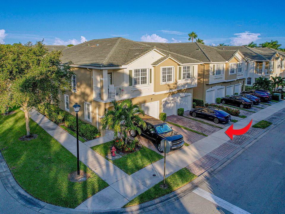 1st image of 3041 SE Lexington Lakes Drive #201