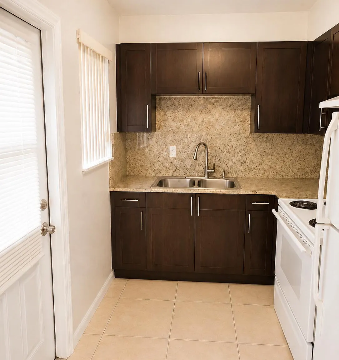 1 bed, 1.0 bath, 720 sqft, $1,750 — Photo 3