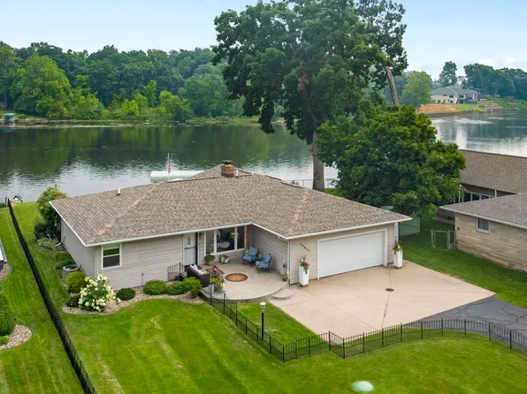 29453 River Shore Est, Elkhart, IN 46516