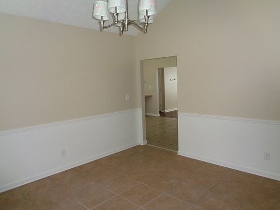 4th image of 2145 Perrin Springs Dr