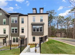 270 Daybreak Ln, Newnan, GA 30265