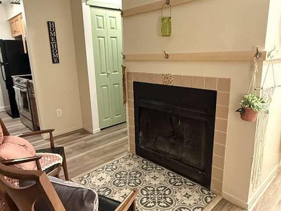 5th image of 28 Waterview Dr