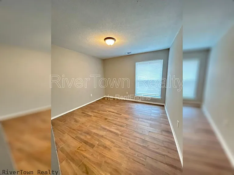 3355 Fairbanks St — Photo 10