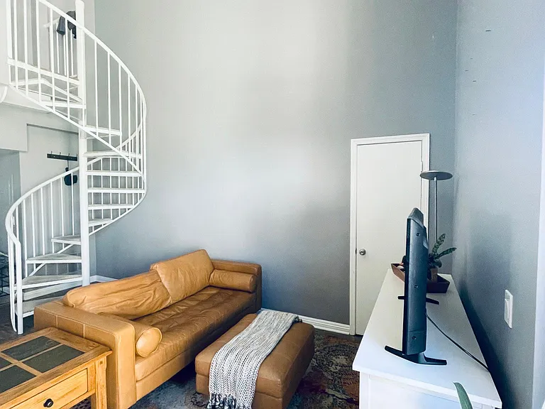 1270 Cleveland Ave #320 — Photo 7