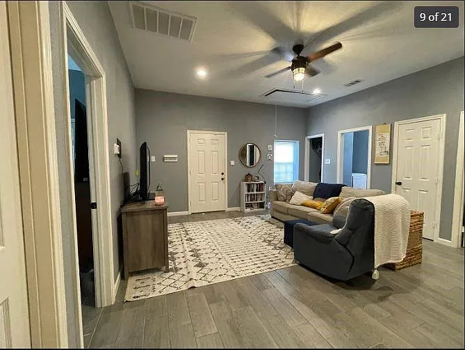 324 Johnson St #B — Photo 25