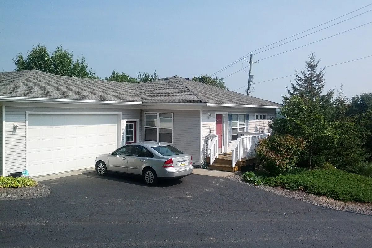 Troy Road — Photo 3