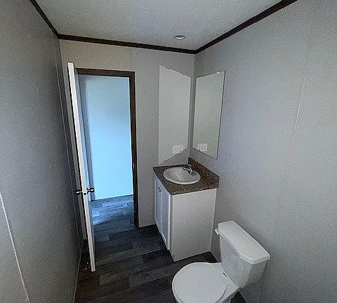 4th image of 406 Susan St NE