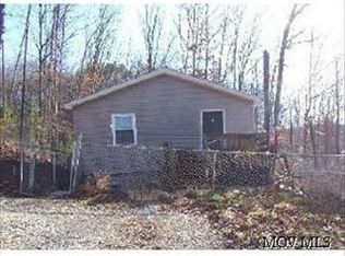 2081 Chesterville Rd, Mineral Wells, WV 26150