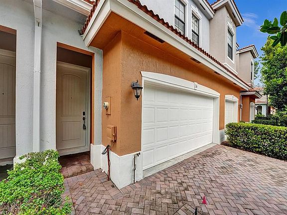 4th image of 136 Gramercy Square Dr #136