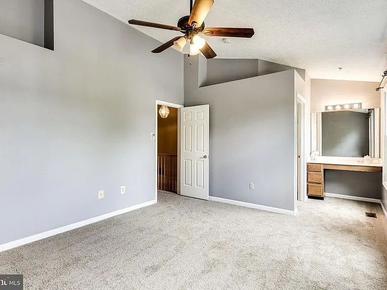 8014 Brightlight Pl — Photo 7