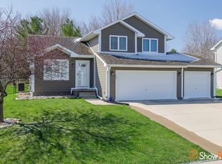 605 NW 20th St, Ankeny, IA 50023
