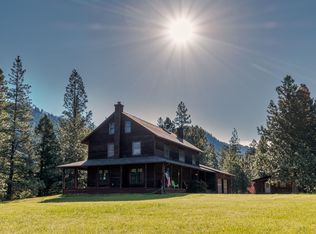 371 Plateau Rd, Alberton, MT 59820