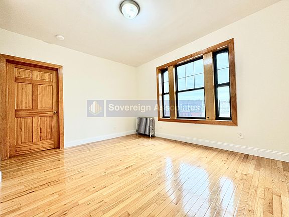 4th image of 295 Convent Ave APT 67