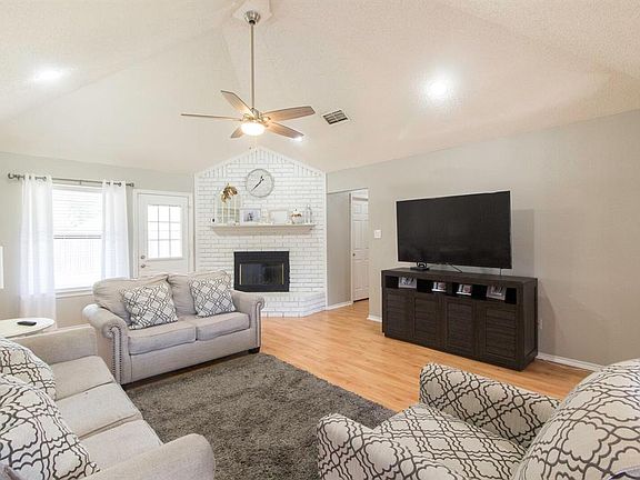 5th image of 7708 Harmony Dr