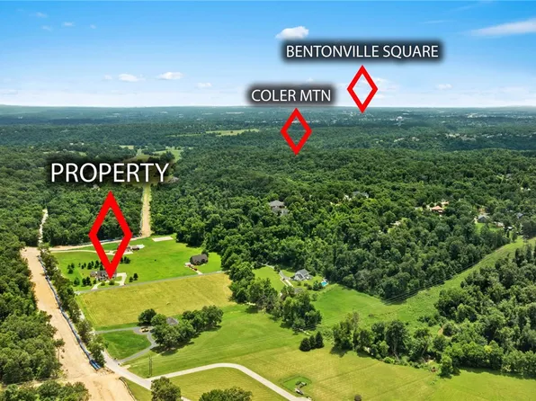 Twin Ridge Dr #15, Bentonville, AR 72712
