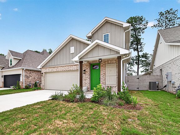 3rd image of 11223 Moccasin Dr