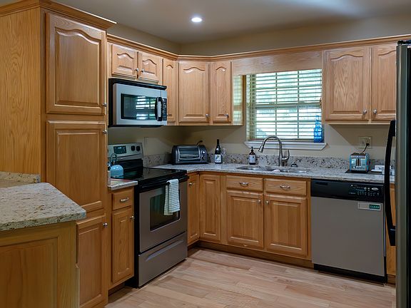 5th image of 159 Obed Pines Rd