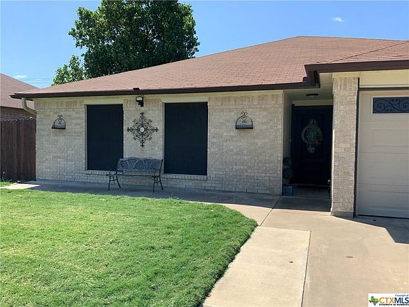 3rd image of 5704 Montrose Dr