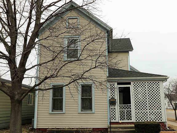 3rd image of 1358 Fisher St