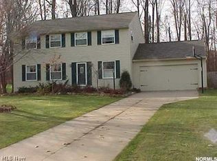 8772 Melody Ln, Macedonia, OH 44056