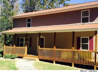 205 S Highlander Dr, Hendersonville, NC 28792