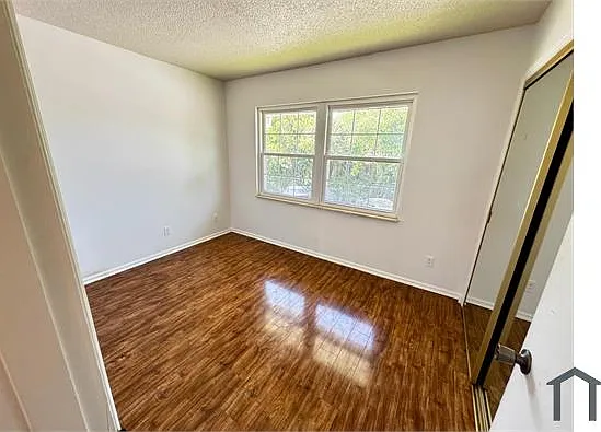 840 Center Ave #980 — Photo 4